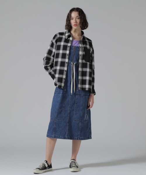 AVIREX(アヴィレックス)の「WAFFLE OMBRE CHECK DETACHABLE SHIRTS/ワッフルオンブレチェック デタッチャブルシャツ(シャツ/ブラウス・レディース・ブラック/ライトブルー・F)」の5枚目の写真
