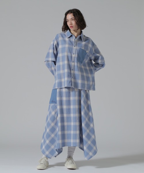 AVIREX(アヴィレックス)の「WAFFLE OMBRE CHECK DETACHABLE SHIRTS/ワッフルオンブレチェック デタッチャブルシャツ(シャツ/ブラウス・レディース・ブラック/ライトブルー・F)」の12枚目の写真