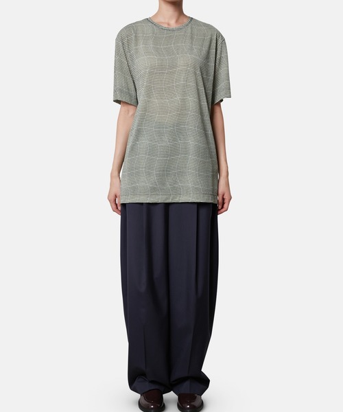iRENE(アイレネ)の「ディストーティドチェックシアーTee / Distorted Check Sheer Tee(Tシャツ/カットソー・レディース・ブラウン/ライトグリーン/ブルー・36)」の14枚目の写真