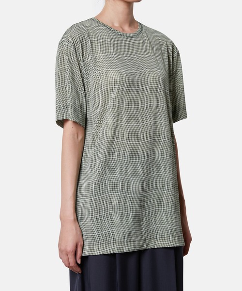 iRENE(アイレネ)の「ディストーティドチェックシアーTee / Distorted Check Sheer Tee(Tシャツ/カットソー・レディース・ブラウン/ライトグリーン/ブルー・36)」の12枚目の写真
