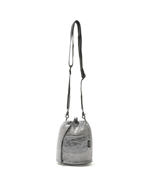 A SCENE(エーシーン)の「(ASCENE)Kinchaku shoulder with Dyneema(ショルダーバッグ・レディース・ブラック/ホワイト・ONE SIZE)」の3枚目の写真