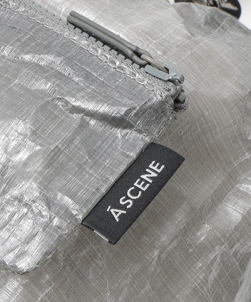 A SCENE(エーシーン)の「(ASCENE)Kinchaku shoulder with Dyneema(ショルダーバッグ・レディース・ブラック/ホワイト・ONE SIZE)」の10枚目の写真