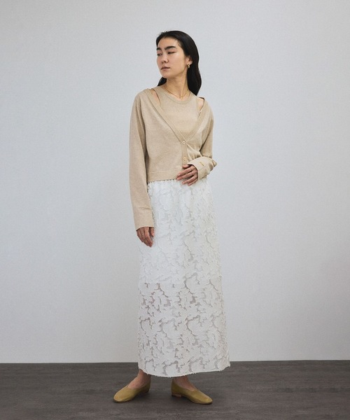 SALON adam et rope'（サロン アダム エ ロペ）の「エルブジャガードスリットナロースカート（スカート・レディース・ホワイト/ブラック/ブラウン/イエロー・FREE）」の8枚目の写真