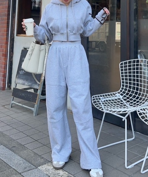 rienda(リエンダ)の「Rパッチ付ユニセックススウェットパンツ(スウェットパンツ・レディース・ベージュ/グレー×ホワイト/ライトブラック・LARGE/MEDIUM)」の10枚目の写真