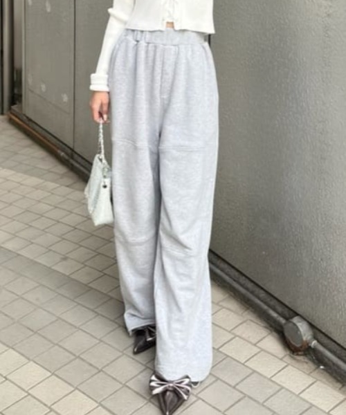 rienda(リエンダ)の「Rパッチ付ユニセックススウェットパンツ(スウェットパンツ・レディース・ベージュ/グレー×ホワイト/ライトブラック・LARGE/MEDIUM)」の19枚目の写真