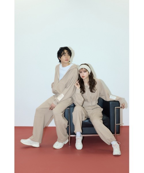rienda(リエンダ)の「Rパッチ付ユニセックススウェットパンツ(スウェットパンツ・レディース・ベージュ/グレー×ホワイト/ライトブラック・LARGE/MEDIUM)」の15枚目の写真