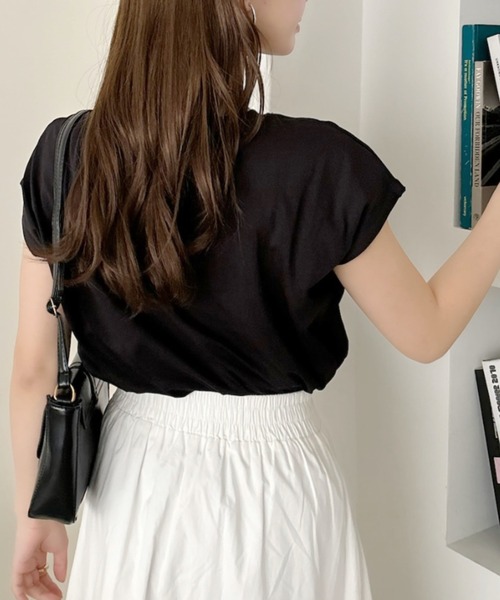 TREOVER(トレオーバー)の「フレンチスリーブ 半袖Tシャツ ラウンド裾 半袖 ロング丈 コットン100% 綿 ロンT チュニック ゆったり(Tシャツ/カットソー・レディース・ブラック/ブルーグレー/オフホワイト/チャコール/ベージュ/モカ/ピンク/スモーク/グリーン・FREE)」の15枚目の写真