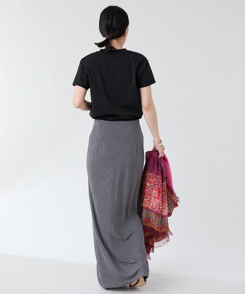 VERMEIL par iena(ヴェルメイユパーイエナ)の「ATON(エイトン) CREWNECK T-SHIRTS KKAGGM0115(Tシャツ/カットソー・レディース・ホワイト/ブラック・SMALL)」の9枚目の写真