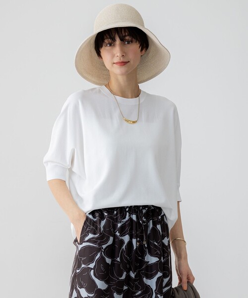 23区 L(ニジュウサンクオオキイサイズ)の「【洗える】レーヨンポリエステルストレッチ ドルマン ニット(ニット/セーター・レディース・オレンジ系/ベージュ系/ダークグリーン系/ダークグリーン系5/ブラック系/イエロー系/ベージュ系5/ホワイト系・46/44)」の2枚目の写真