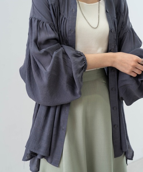 refinedworks（リファインドワークス）の「【refinedworks】シンプル で 羽織 としても使える ギャザーブラウス ！（シャツ/ブラウス・レディース・アイボリー/ブルー/チャコールグレー・FREE）」の17枚目の写真