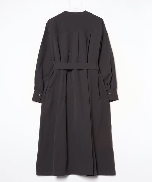 NEW BALANCE(ニューバランス)の「MET24 Shirts Dress(シャツ/ブラウス・レディース・ブラック/カーキブラウン・LARGE/MEDIUM/SMALL)」の13枚目の写真