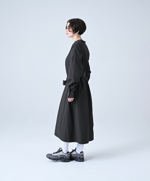 NEW BALANCE(ニューバランス)の「MET24 Shirts Dress(シャツ/ブラウス・レディース・ブラック/カーキブラウン・LARGE/MEDIUM/SMALL)」の14枚目の写真