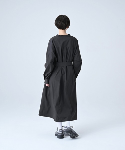 NEW BALANCE(ニューバランス)の「MET24 Shirts Dress(シャツ/ブラウス・レディース・ブラック/カーキブラウン・LARGE/MEDIUM/SMALL)」の15枚目の写真