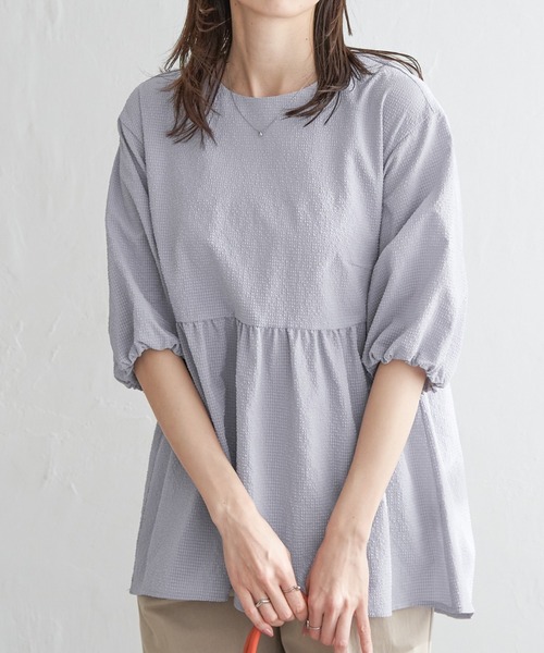 ikka（イッカ）の「サッカーペプラムブラウス（シャツ/ブラウス・レディース・ブラック/オフホワイト/グレー/ミント・M/L/S）」の3枚目の写真