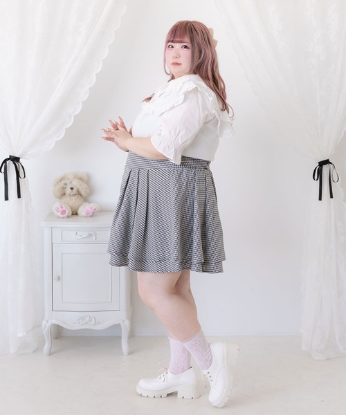 DearMyLoveWhip(ディアマイラブホイップ)の「【大きいサイズ】ビッグセーラーフリル襟ブラウス#シワになりにくい(シャツ/ブラウス・レディース・ホワイト/ブラック・4L/5L/6L)」の4枚目の写真