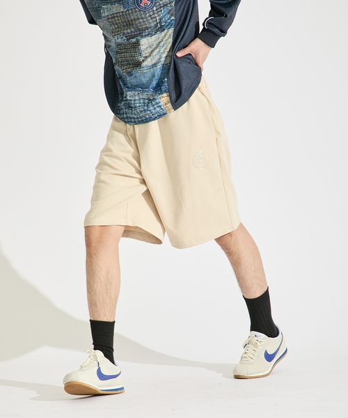 PARIS SAINT-GERMAIN(パリサンジェルマン)の「【Paris Saint-Germain / パリ・サン=ジェルマン】JP METALIC LOGO SHORTS(その他パンツ・メンズ・チャコールグレー/ブラック/ブラウン/ベージュ・X-LARGE/LARGE/MEDIUM)」の18枚目の写真