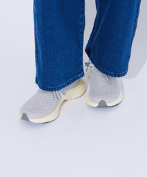 Native（ネイティブ）の「【native Shoes/ネイティブシューズ】APOLLO 10 TAPIOCA /スニーカー/サスティナブル/スリッポン【WEB限定】（スニーカー）」