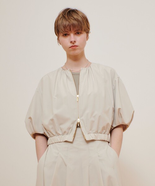 アルアバイル　マットタフタショートブルゾン ￥29,700 （税込） マットタフタショートブルゾン|allureville OFFICIAL SITE