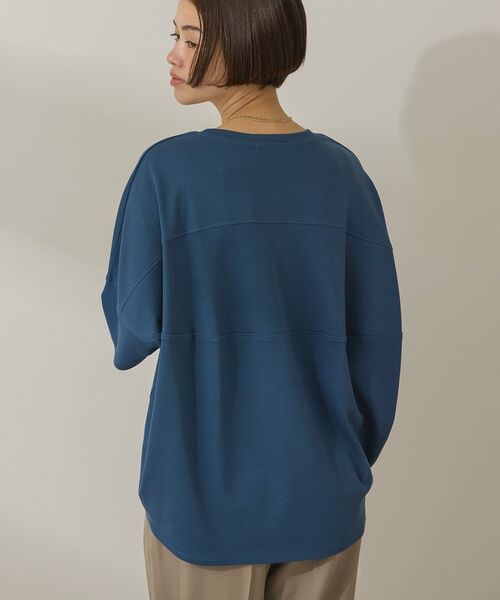 AMERICAN HOLIC(アメリカンホリック)の「【WEB限定】UVカット+接触冷感 コクーンカットプルオーバー(Tシャツ/カットソー・レディース・ピンク/グレイッシュベージュ/オフホワイト/ネイビー/チャコールグレー/ブラック・M/L)」の6枚目の写真