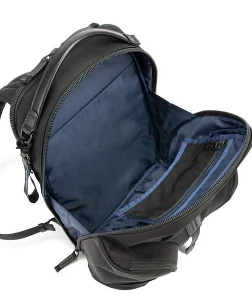 ZERO HALLIBURTON(ゼロハリバートン)の「ビジネスリュック ZLM A4サイズ収納 14inchPC収納 18L 81516(ビジネスバッグ・メンズ・ブラック/ネイビー・FREE)」の7枚目の写真