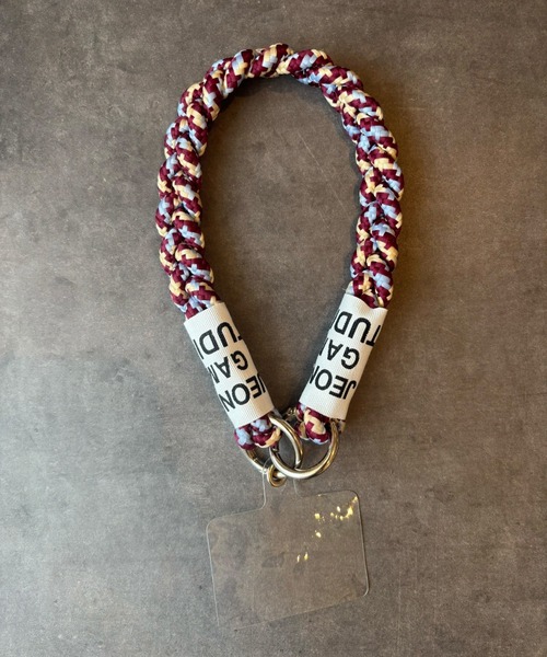 lit.Cy(リットシー)の「MIXカラー あみあみ スマホ ショート ストラップ(スマホグッズ・レディース・グレー/グリーン×ピンク/ライトイエロー/ブラック/ライトブルー/ピンク/レッド/ブラックミックス/パープル/オレンジ・FREE)」の9枚目の写真