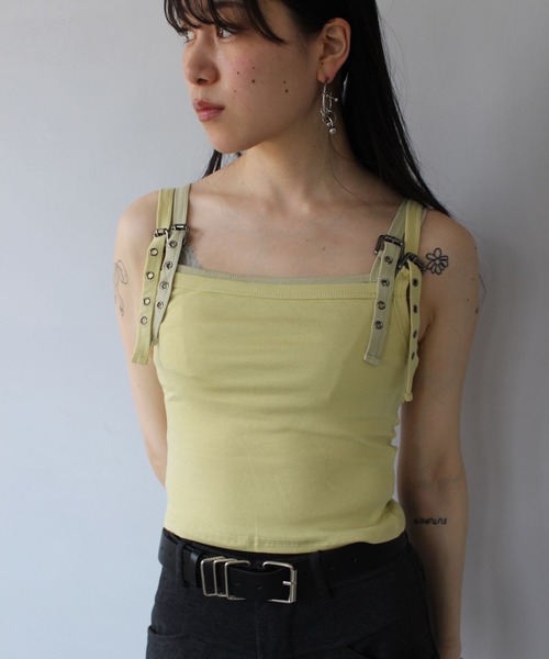 SANSeLF（サンセルフ）の「【SANSeLF】 ベルトストラップデザインキャミソール sanw25s086（キャミソール・レディース・ライトイエロー・FREE）」の2枚目の写真