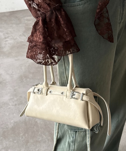 apres jour mignon(アプレジュールミニョン)の「ベルト付きバッグ【ZOZOTOWN限定アイテム】(ショルダーバッグ・レディース・アイボリー/ブラウン系その他・フリー)」の2枚目の写真