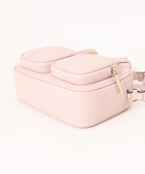 セール】JET SET ITEM レザー クロスボディ ウィズ テックアタッチ セール】JET SET ITEM レザー クロスボディ ウィズ テックアタッチ