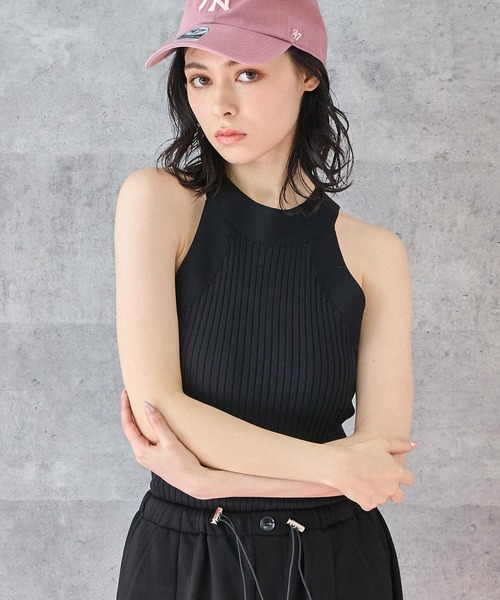 ANAP（アナップ）の「アメスリ タンクトップ ニットトップス（タンクトップ・レディース・ブラック/ホワイト/ブラウン・FREE）」の2枚目の写真