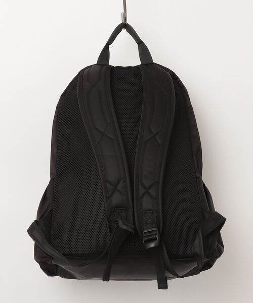 HUNTER(ハンター)の「【HUNTER / ハンター】Original Nylon Backpack / ナイロンクラシックバックパック 24.5L(バックパック/リュック・レディース・ブラック・FREE)」の17枚目の写真