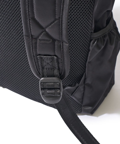 HUNTER(ハンター)の「【HUNTER / ハンター】Original Nylon Backpack / ナイロンクラシックバックパック 24.5L(バックパック/リュック・レディース・ブラック・FREE)」の14枚目の写真