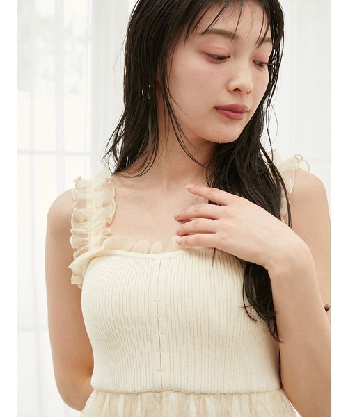 SNIDEL（スナイデル）の「ティアードニットワンピース（ワンピース・レディース・イエロー/アイボリー/ブラック・1/0）」の5枚目の写真