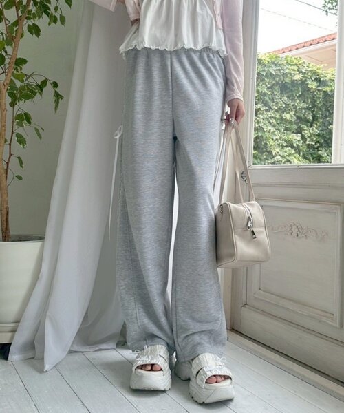 OLIVE des OLIVE(オリーブデオリーブ)の「レースアップスウェットパンツ(スウェットパンツ・レディース・ピンク/トップグレー/ネイビー・FREE)」の9枚目の写真