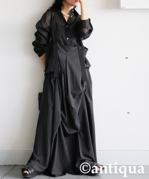 antiqua(アンティカ)の「タックデザインサロペットスカート(ワンピース・レディース・ブラック・ONESIZE)」の2枚目の写真