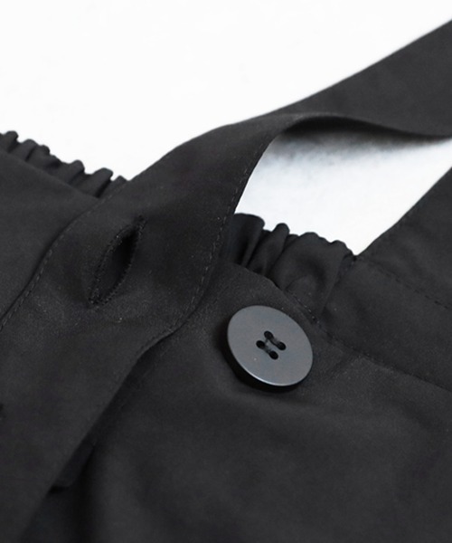 antiqua(アンティカ)の「タックデザインサロペットスカート(ワンピース・レディース・ブラック・ONESIZE)」の11枚目の写真