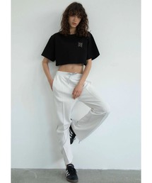 IRAL（アイラル）の「LOGO EMBROIDERY CROPPED T-SHIRTS（Tシャツ/カットソー）」