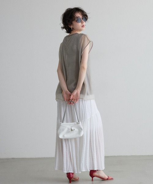 &. NOSTALGIA(アンドドットノスタルジア)の「【ZOZO限定】サッカーギャザー切替スカート(スカート・レディース・レッド/オフホワイト・M)」の11枚目の写真