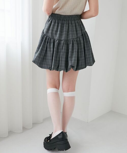 MAJESTIC LEGON（マジェスティックレゴン）の「バルーンミニスカパン（スカート・レディース・グレー系その他/ブラック/オフホワイト/ホワイト系その他・MEDIUM）」の5枚目の写真