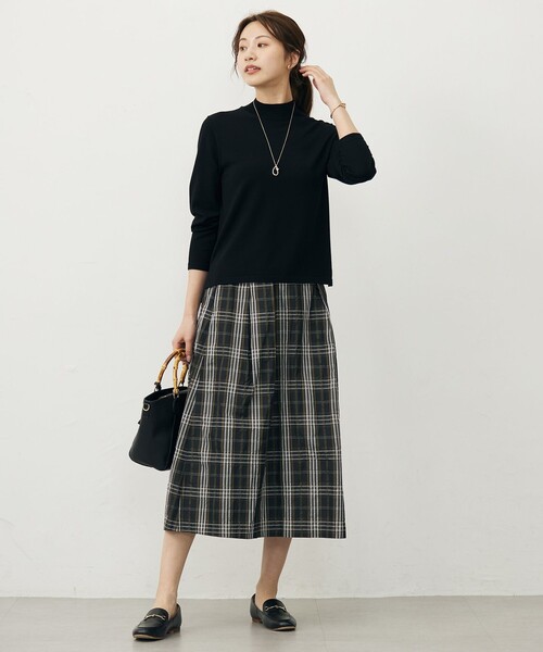 J.PRESS Ladies(J.プレス レディス)の「ハイマルチタフタ チェック フレアスカート(スカート・レディース・ブラック系3・XXS/XS/S)」の3枚目の写真