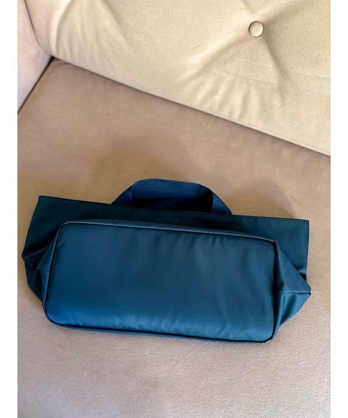 ボートシェイプナイロンバッグ（ハンドバッグ）｜null.（ヌル）の