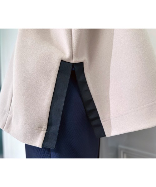 AVIE（アビィ）の「メルトンジャージーテントラインパーカー（パーカー・レディース・グレイッシュベージュ/ブラック・38）」の2枚目の写真