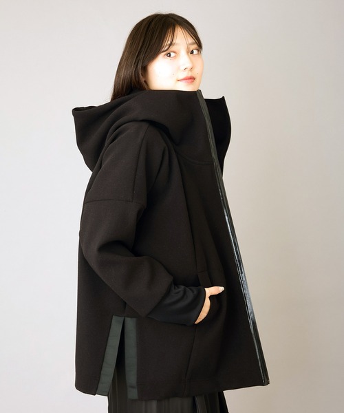 AVIE（アビィ）の「メルトンジャージーテントラインパーカー（パーカー・レディース・グレイッシュベージュ/ブラック・38）」の21枚目の写真