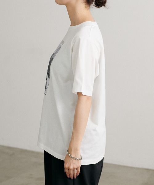 LARUTA（ラルータ）の「【LARUTA】ALL JOURNEYS フォトT［汗染み防止機能付き］（Tシャツ/カットソー・レディース・オフホワイト/スミクロ・FREE）」の8枚目の写真