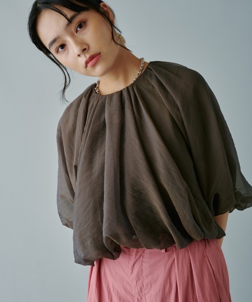 terrace(テラス)の「オーガンジーシアーバルーンショートブラウス(シャツ/ブラウス・レディース・チャコールグレー/アイボリー/ブラック・MEDIUM)」の19枚目の写真