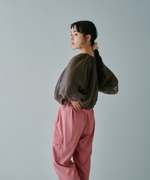 terrace(テラス)の「オーガンジーシアーバルーンショートブラウス(シャツ/ブラウス・レディース・チャコールグレー/アイボリー/ブラック・MEDIUM)」の22枚目の写真
