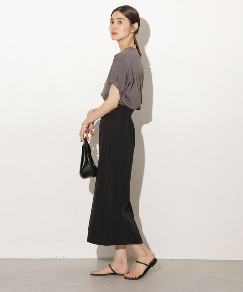 NANO universe(ナノユニバース)の「サイドベルトディティールタイトスカート(スカート・レディース・グリーン/ブルーグレー/ブラック/ブラウン/サンドグレー/ベージュ・マルチサイズ)」の9枚目の写真