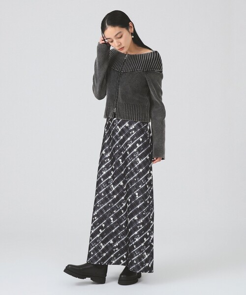 Ray BEAMS（レイビームス）の「モールフェード ジップ カーディガン [手洗い可]（カーディガン/ボレロ・レディース・ロイヤルブルー/ブラック/ワイン・ONE SIZE）」の6枚目の写真