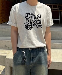 NOWLE（ノウル）の「【NOWLE】ウェーブ グラフィティ メッセージ プリント 半袖 Tシャツ（Tシャツ/カットソー）」
