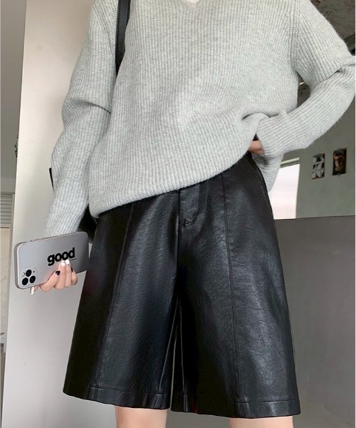 UP START(アップスタート)の「【LAMPOON】合成皮革ハーフパンツ(その他パンツ・レディース・グレー/ブラック・MEDIUM/LARGE/SMALL)」の7枚目の写真