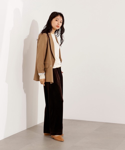N.（N. Natural Beauty Basic）（エヌエヌナチュラルビューティーベーシック）の「ベロアパンツ（その他パンツ・レディース・ベージュ/ブラウン・MEDIUM）」の5枚目の写真